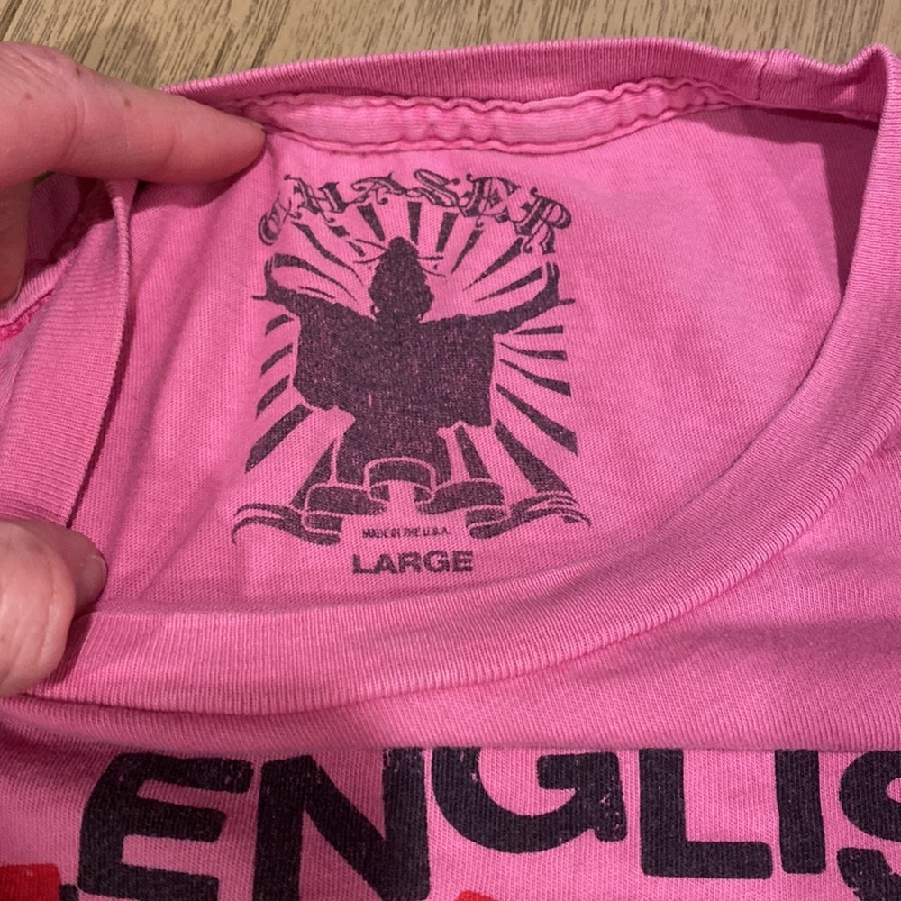 CHASER Pink Short Sleeve Graphic TShirt Size Large - Picture 3 of 5